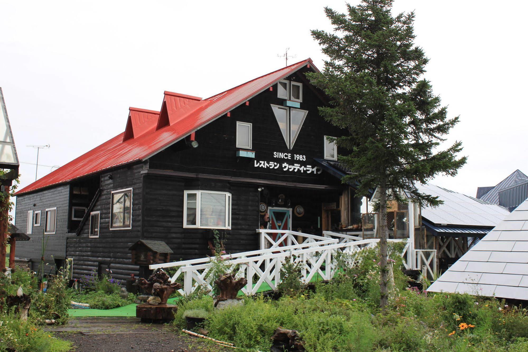 Villa Woody Life Kamifurano Exterior foto